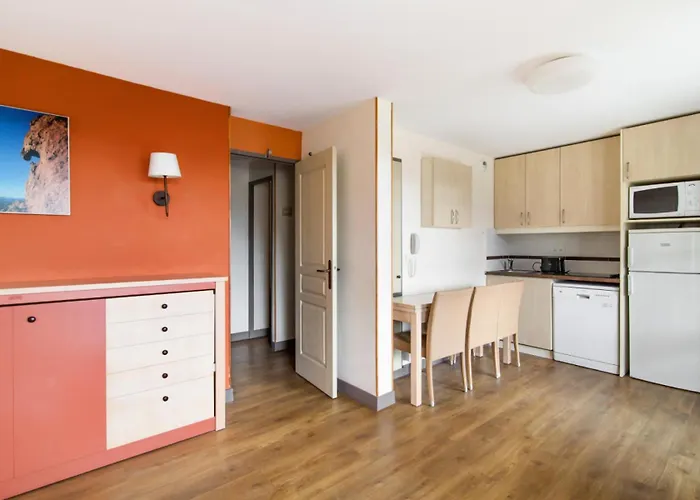 Le Village De Cap Esterel - Maeva - 2 Pieces 7 Personnes Avec Coin - Selection Mae-8077 *